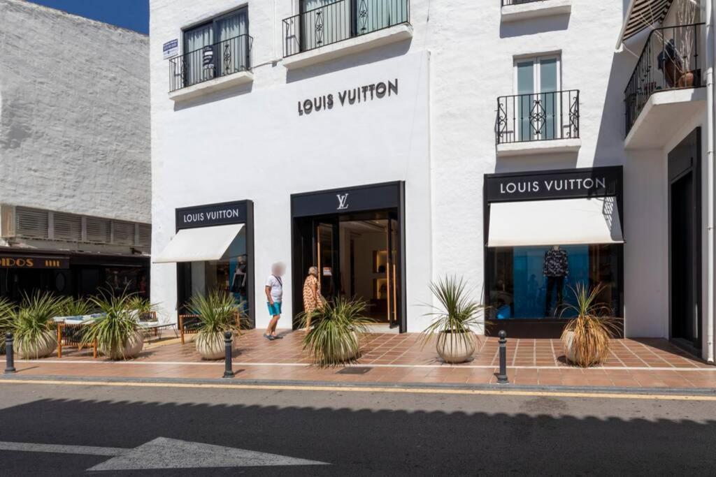 Puerto Banus second line, luxury apartement Marbellac Extérieur photo